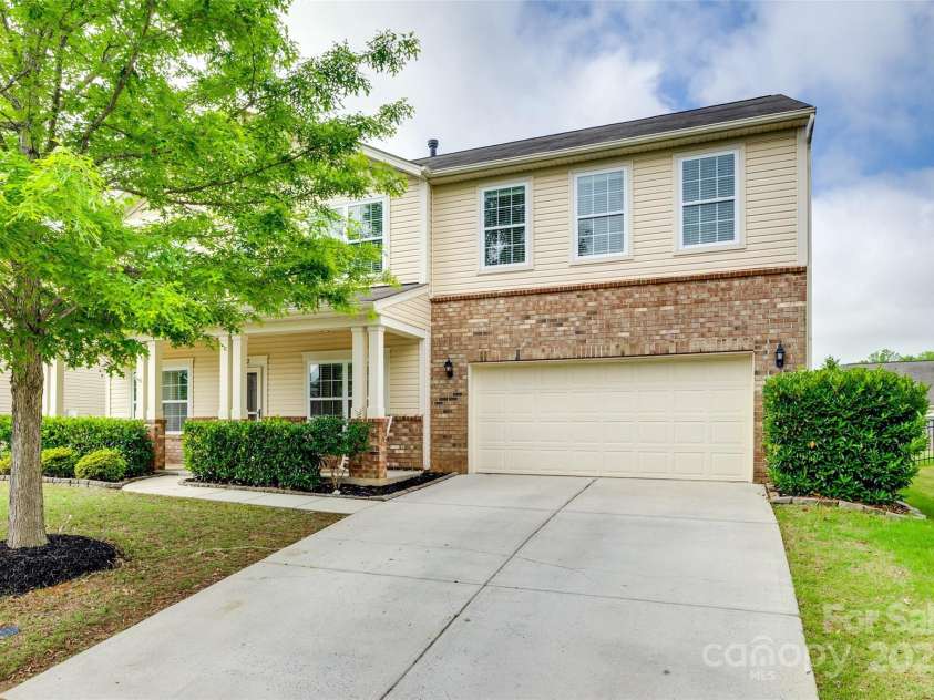 1412 Afternoon Sun Road, Matthews, NC 28104.  MLS# CAR4259106, YatesRealty ID 26877. 