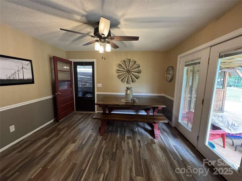 136 Christopher Road, Marion, NC 28752.  MLS# CAR4267352, YatesRealty ID 26878. Dining area