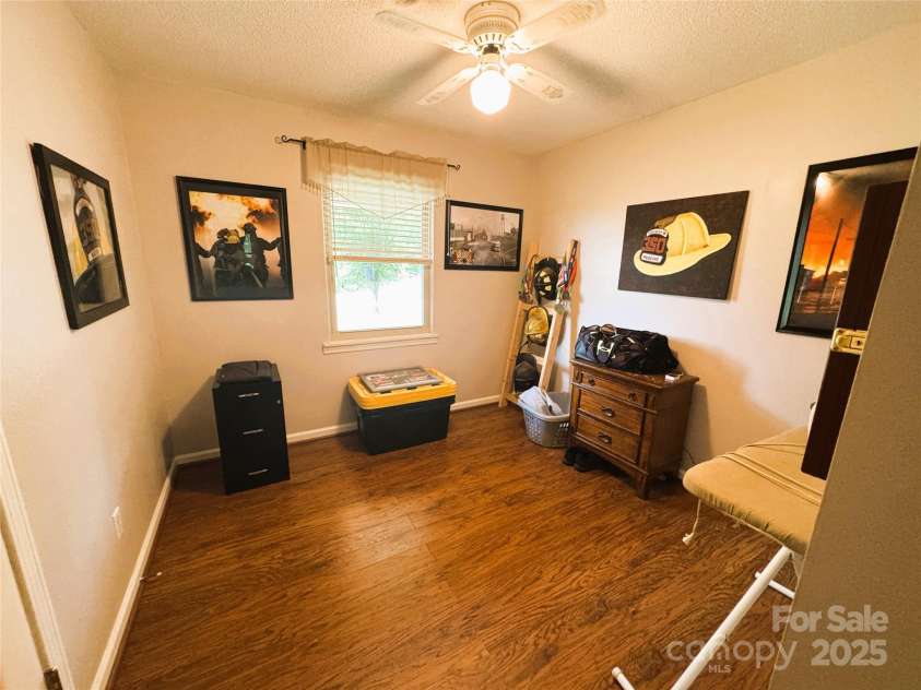 136 Christopher Road, Marion, NC 28752.  MLS# CAR4267352, YatesRealty ID 26878. Guest bdr/office 2