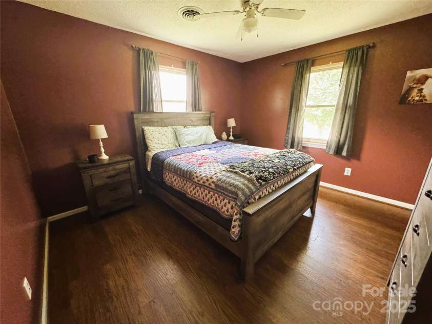 136 Christopher Road, Marion, NC 28752.  MLS# CAR4267352, YatesRealty ID 26878. Main bedroom