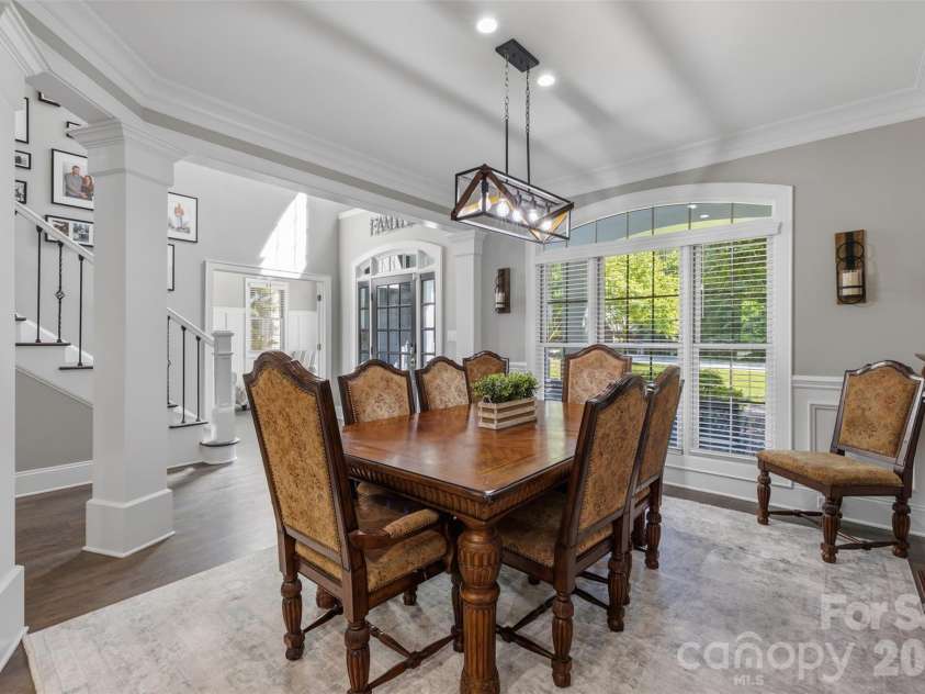 7653 Juniper Lane, Denver, NC 28037.  MLS# CAR4383486, YatesRealty ID 26879. Dining room next to front door