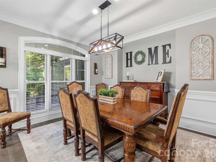 7653 Juniper Lane, Denver, NC 28037.  MLS# CAR4383486, YatesRealty ID 26879. Dining room next to front door
