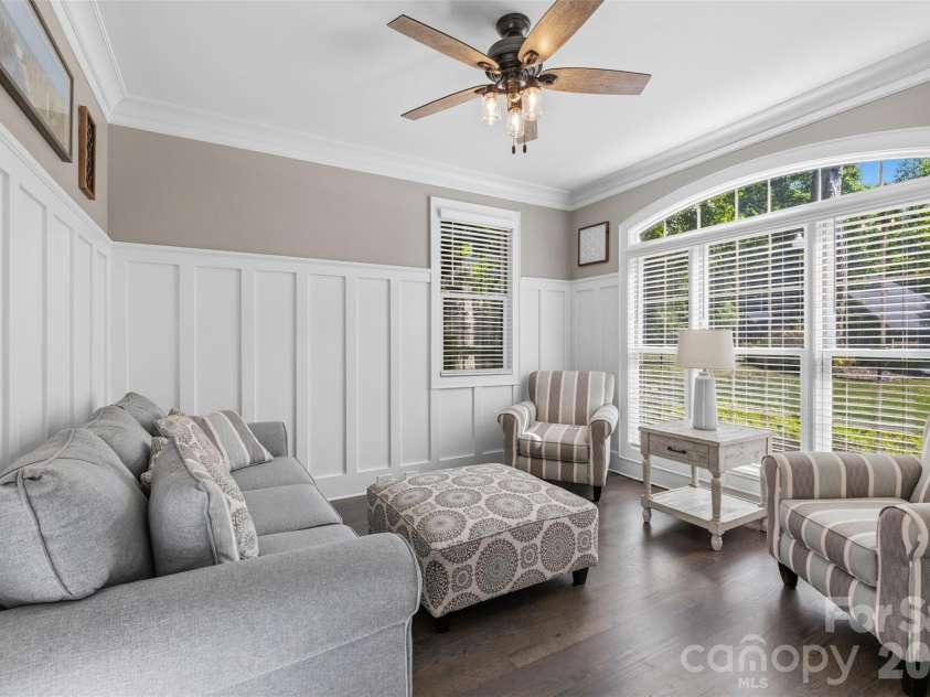 7653 Juniper Lane, Denver, NC 28037.  MLS# CAR4383486, YatesRealty ID 26879. Sitting room next to front door