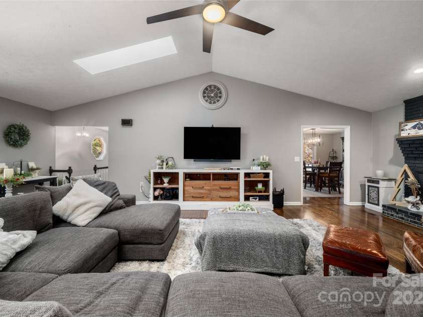 113 Pait Drive, Hendersonville, NC 28791.  MLS# CAR4218353, YatesRealty ID 2688. Plenty of space for entertaining or watching the game