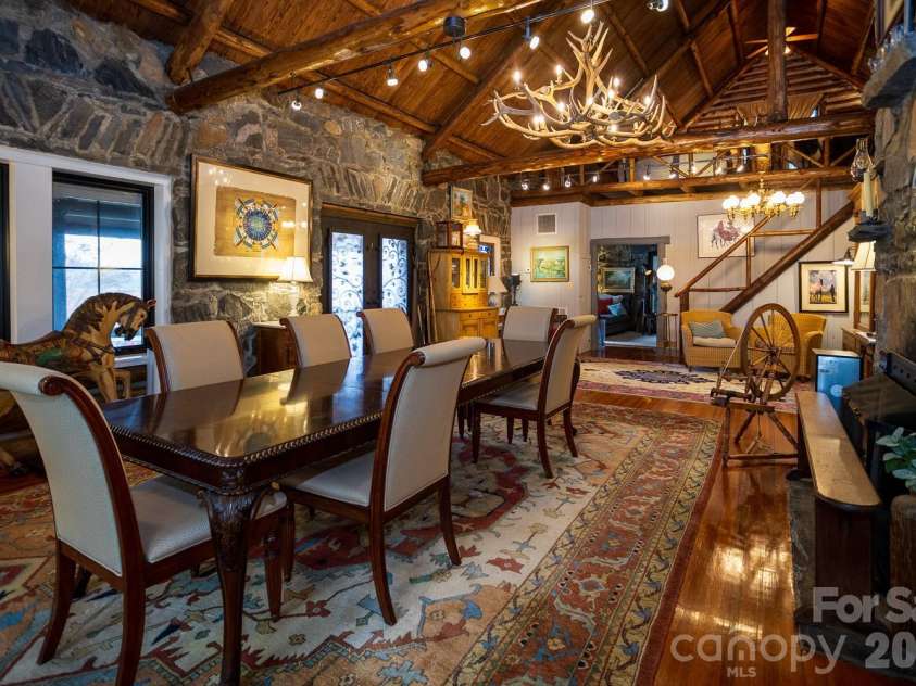 15 Chestnut Street, Tryon, NC 28782.  MLS# CAR4336651, YatesRealty ID 2688. 