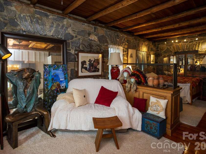 15 Chestnut Street, Tryon, NC 28782.  MLS# CAR4336651, YatesRealty ID 2688. 