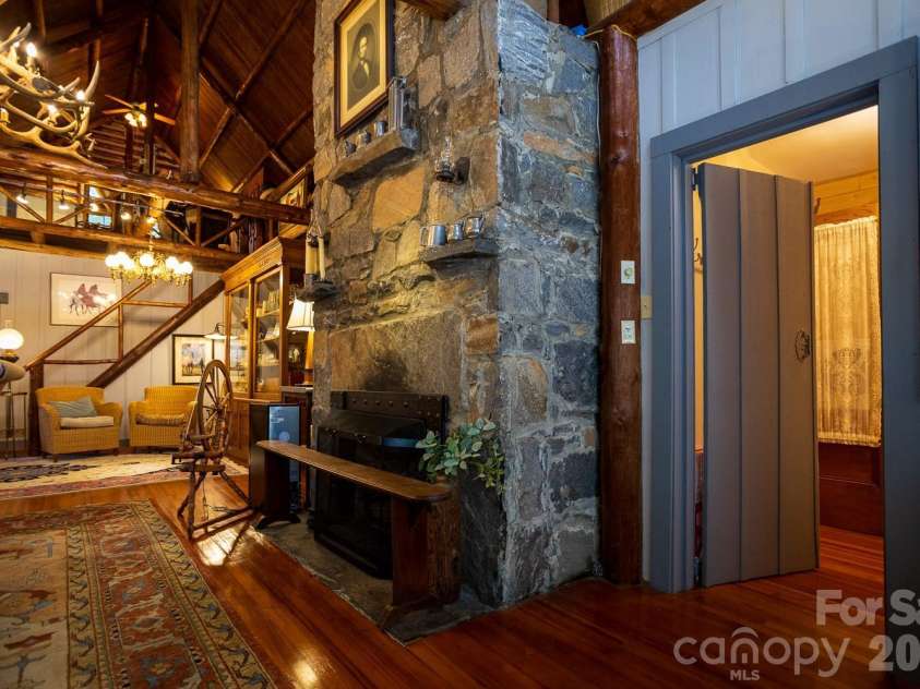 15 Chestnut Street, Tryon, NC 28782.  MLS# CAR4336651, YatesRealty ID 2688. 