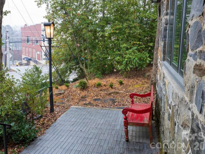 15 Chestnut Street, Tryon, NC 28782.  MLS# CAR4336651, YatesRealty ID 2688. 