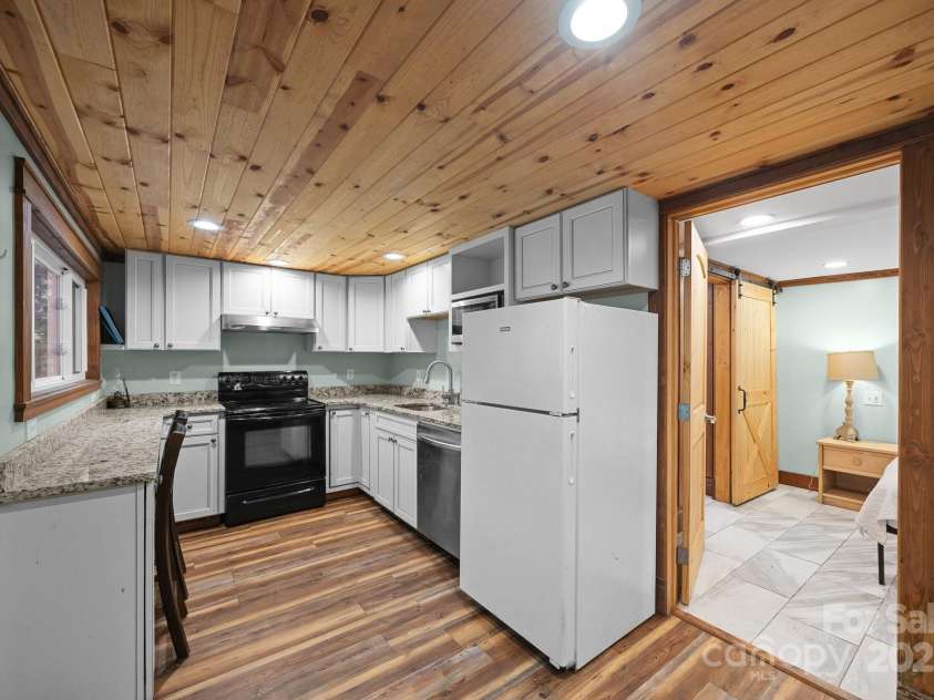 10b Lakemont Cottage Trail, Flat Rock, NC 28731.  MLS# CAR4270537, YatesRealty ID 26881. 