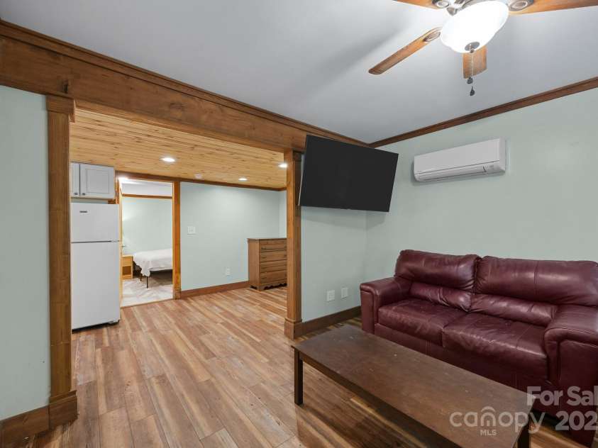 10 Lakemont Cottage Trail, Flat Rock, NC 28731.  MLS# CAR4270576, YatesRealty ID 26882. 