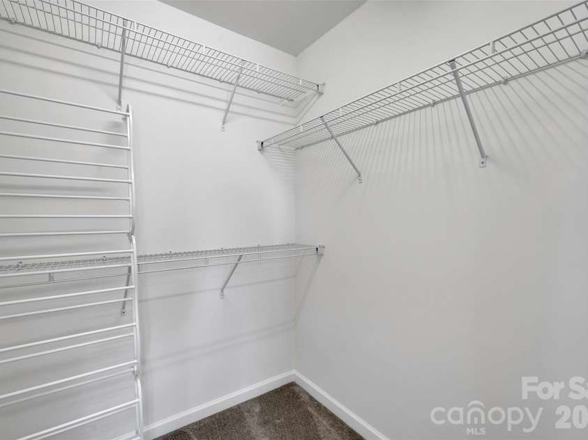 3353 Park South Station Boulevard, Charlotte, NC 28210.  MLS# CAR4364169, YatesRealty ID 26882. Primary Closet