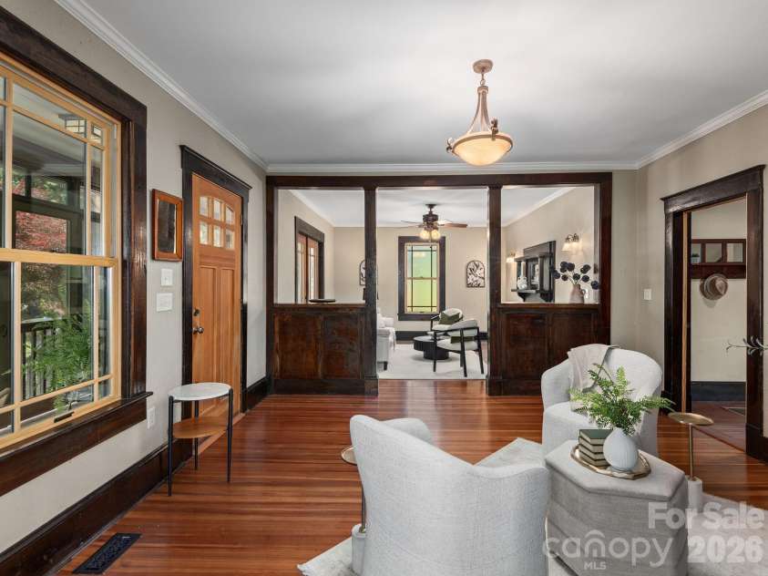 15 Hillside Street, Asheville, NC 28801.  MLS# CAR4350045, YatesRealty ID 26883. Enter into the Parlor