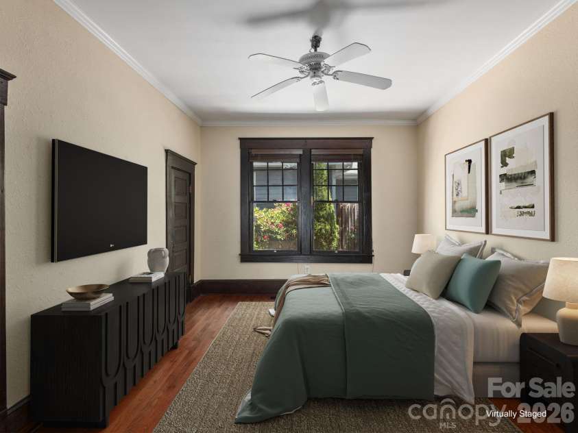 15 Hillside Street, Asheville, NC 28801.  MLS# CAR4350045, YatesRealty ID 26883. Main level Bedroom #1