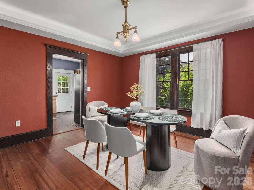 15 Hillside Street, Asheville, NC 28801.  MLS# CAR4350045, YatesRealty ID 26883. Spacious dining room 