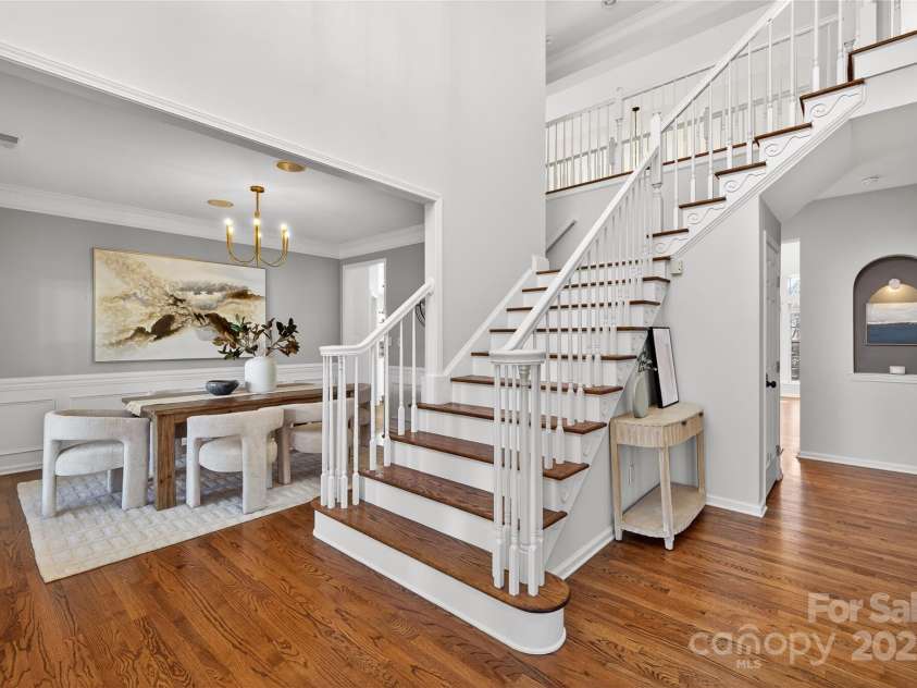 6800 Augustine Way, Charlotte, NC 28270.  MLS# CAR4331637, YatesRealty ID 26883. 