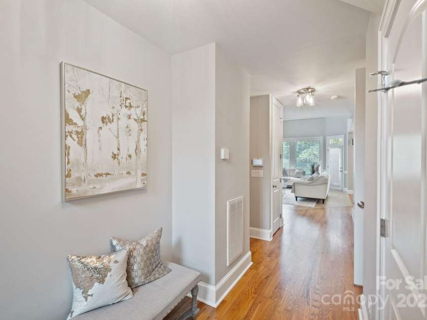 11335 Wescott Hill Drive, Huntersville, NC 28078.  MLS# CAR4270879, YatesRealty ID 26884. 