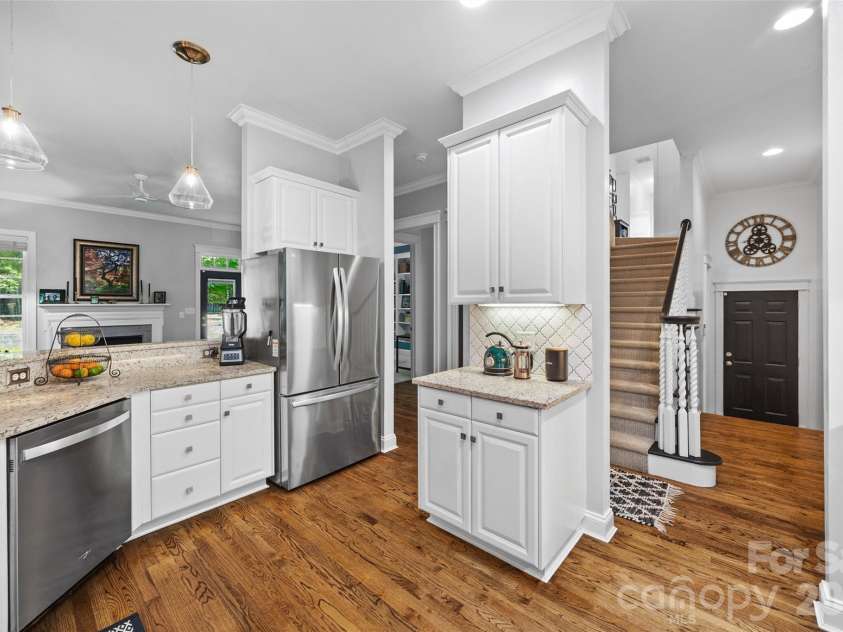 173 Mill Pond Road, Lake Wylie, SC 29710.  MLS# CAR4386926, YatesRealty ID 26884. 