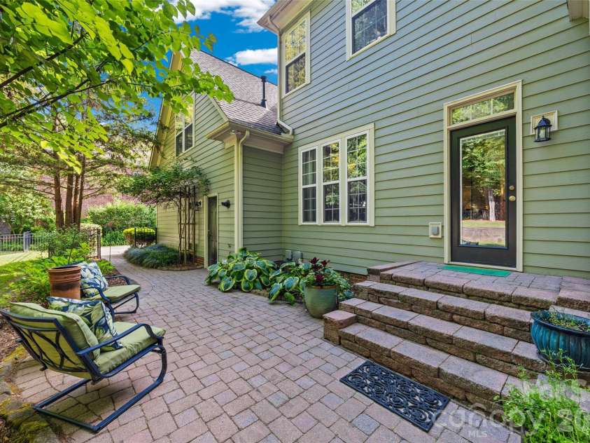 173 Mill Pond Road, Lake Wylie, SC 29710.  MLS# CAR4386926, YatesRealty ID 26884. 