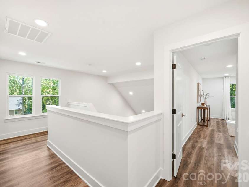 1731 Deer Street, Charlotte, NC 28214.  MLS# CAR4358508, YatesRealty ID 26885. 