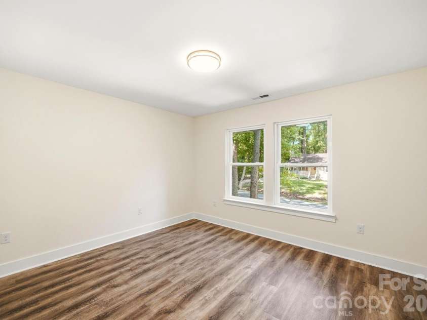 1731 Deer Street, Charlotte, NC 28214.  MLS# CAR4358508, YatesRealty ID 26885. 