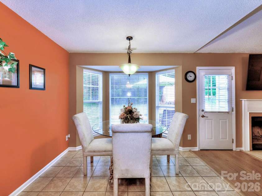 3102 Mintleaf Drive, Charlotte, NC 28269.  MLS# CAR4375220, YatesRealty ID 26888. 