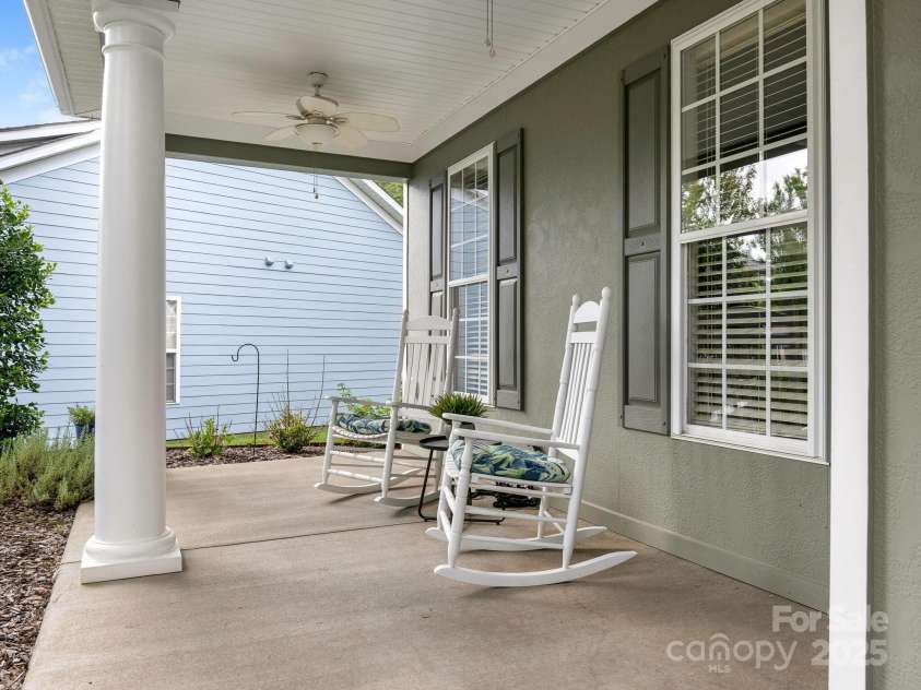 13220 Old Compton Court, Pineville, NC 28134.  MLS# CAR4277466, YatesRealty ID 26889. 