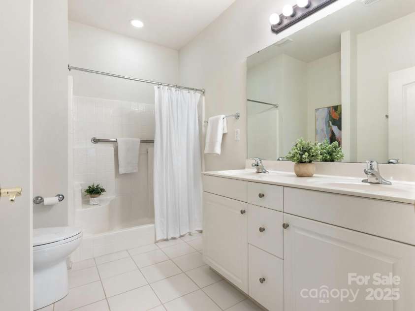 13220 Old Compton Court, Pineville, NC 28134.  MLS# CAR4277466, YatesRealty ID 26889. 