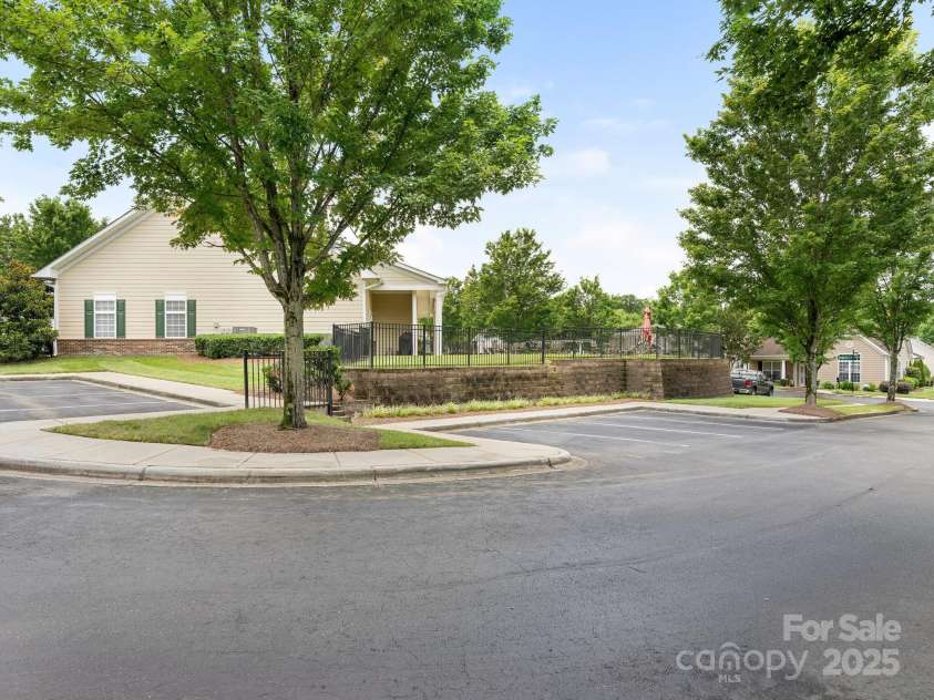 13220 Old Compton Court, Pineville, NC 28134.  MLS# CAR4277466, YatesRealty ID 26889. 