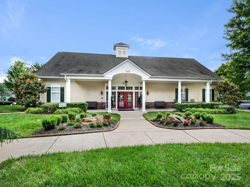 13220 Old Compton Court, Pineville, NC 28134.  MLS# CAR4277466, YatesRealty ID 26889. 