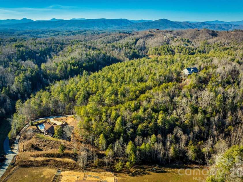 1510 Royal Lane, Lenoir, NC 28645.  MLS# CAR4401984, YatesRealty ID 2689. 