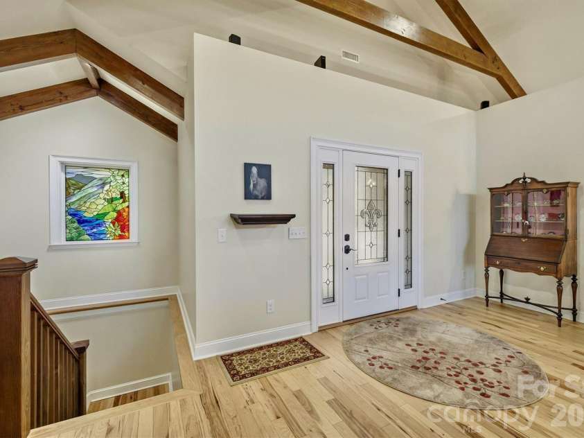 1510 Royal Lane, Lenoir, NC 28645.  MLS# CAR4401984, YatesRealty ID 2689. 