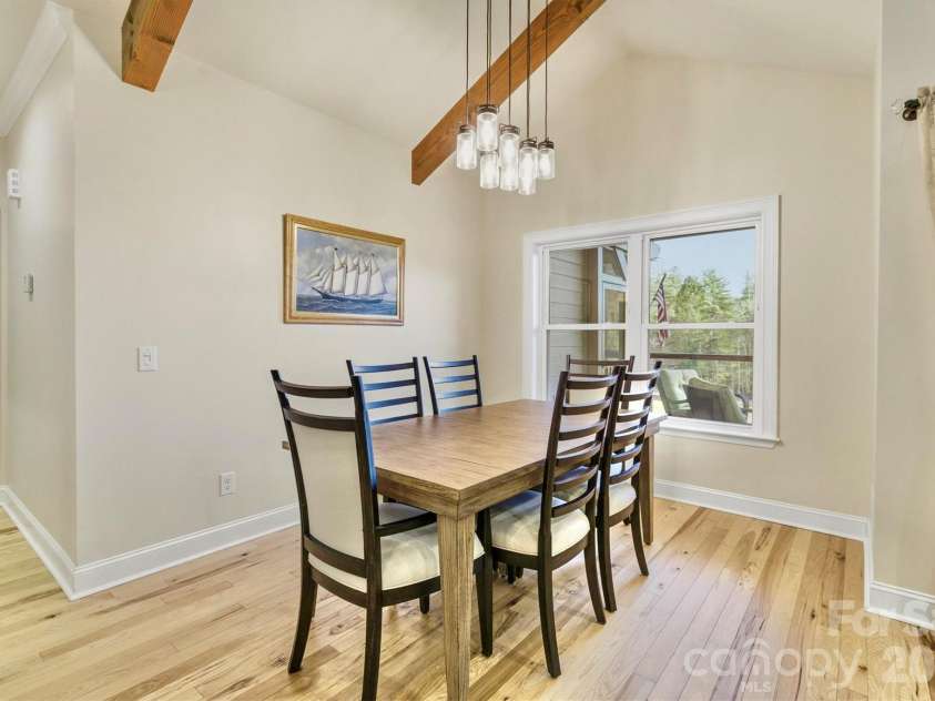 1510 Royal Lane, Lenoir, NC 28645.  MLS# CAR4401984, YatesRealty ID 2689. 