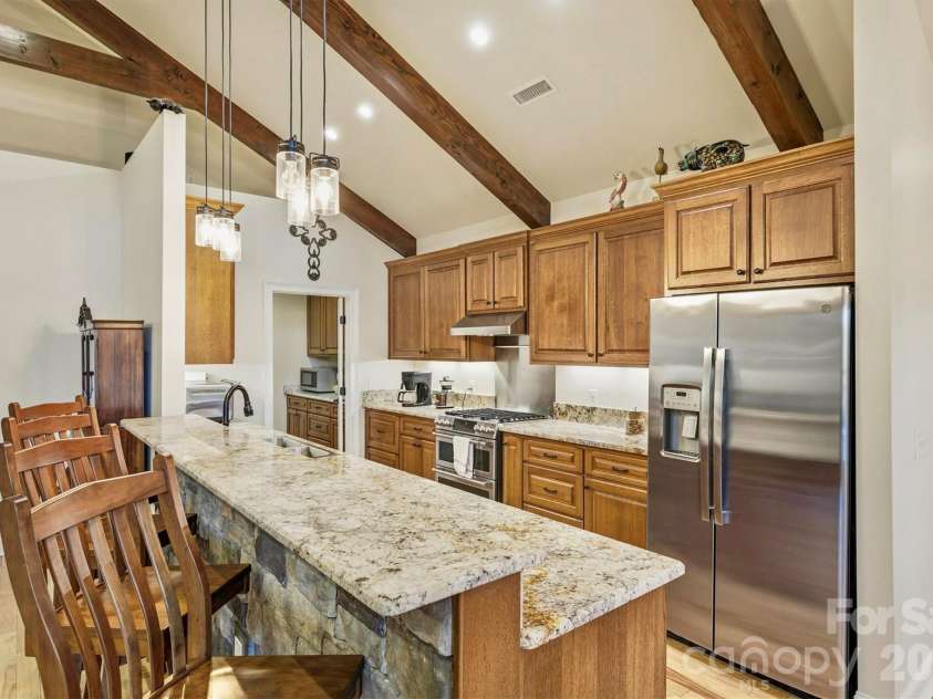 1510 Royal Lane, Lenoir, NC 28645.  MLS# CAR4401984, YatesRealty ID 2689. 