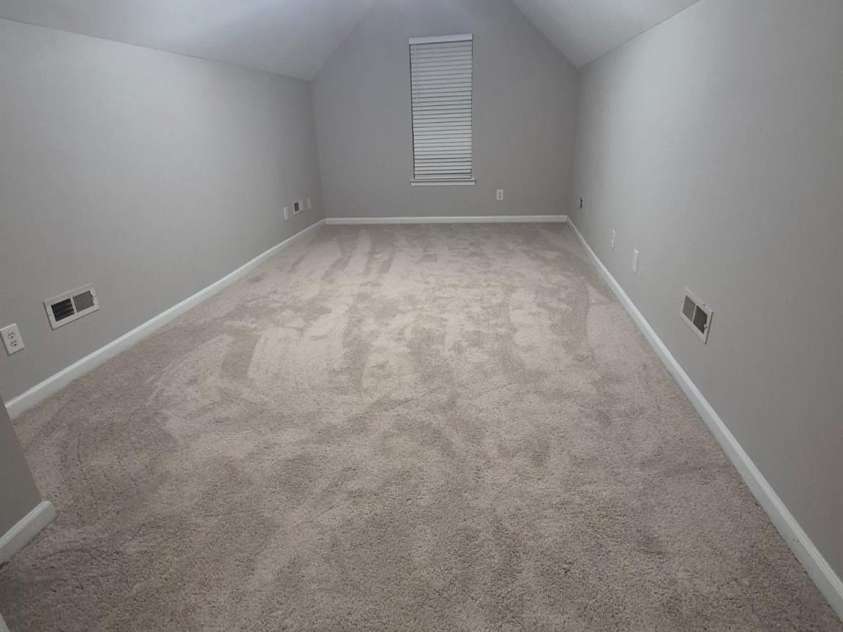 17300 Commons Crossing Drive, Charlotte, NC 28277.  MLS# CAR4333301, YatesRealty ID 2689. 