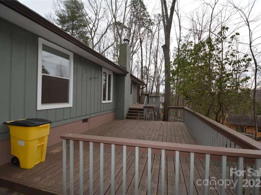 3 Jean Drive, Asheville, NC 28803.  MLS# CAR4229298, YatesRealty ID 2689. Back deck