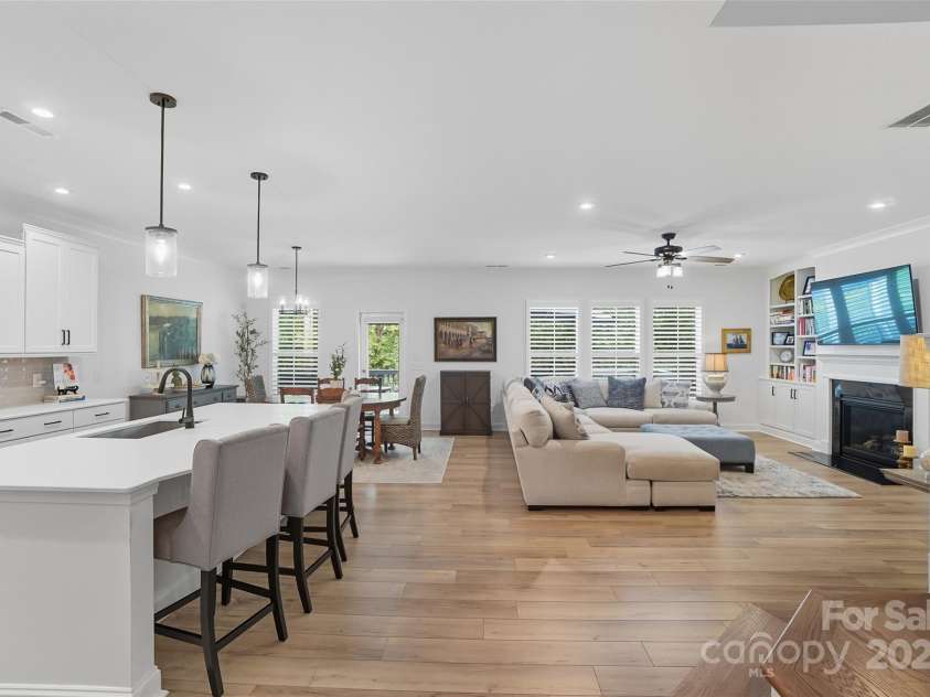 1224 Regions Boulevard, Fort Mill, SC 29707.  MLS# CAR4310466, YatesRealty ID 26890. 