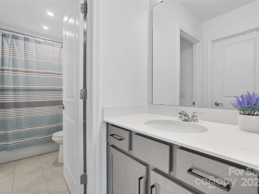 1224 Regions Boulevard, Fort Mill, SC 29707.  MLS# CAR4310466, YatesRealty ID 26890. 