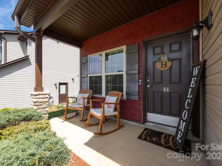 64 Mallard Run Drive, Arden, NC 28704.  MLS# CAR4250878, YatesRealty ID 26891. 
