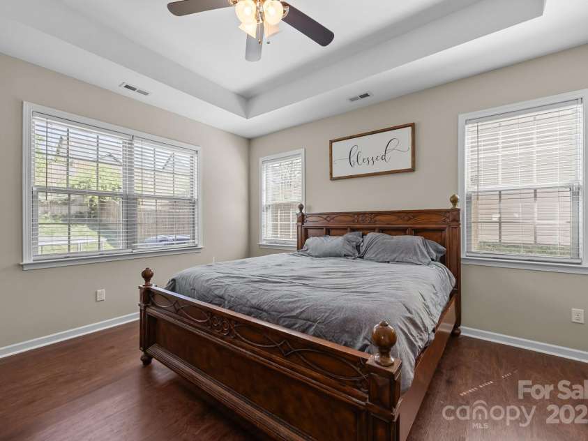 64 Mallard Run Drive, Arden, NC 28704.  MLS# CAR4250878, YatesRealty ID 26891. 