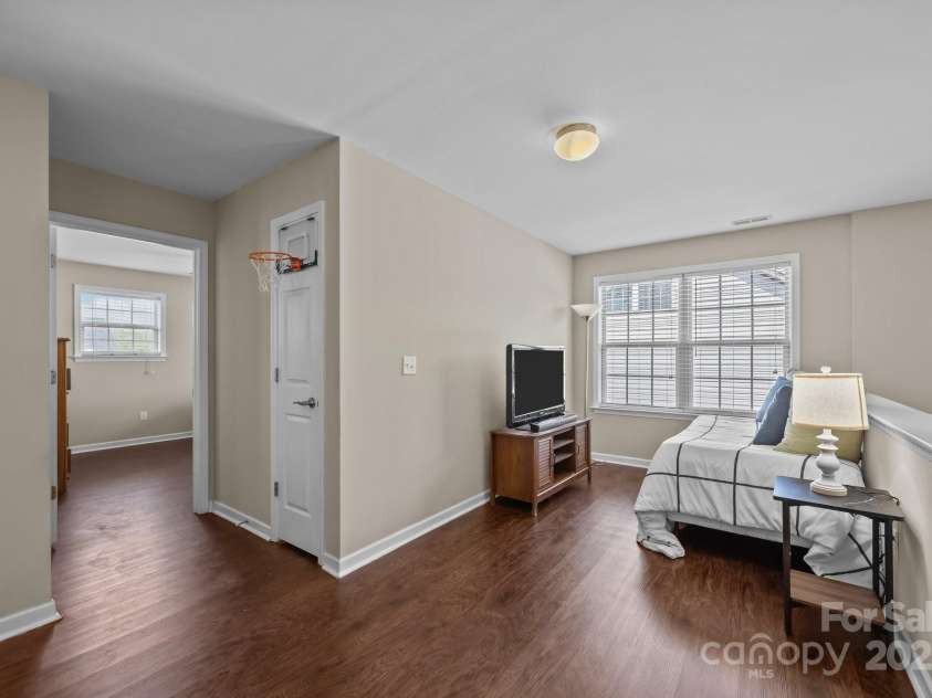 64 Mallard Run Drive, Arden, NC 28704.  MLS# CAR4250878, YatesRealty ID 26891. 