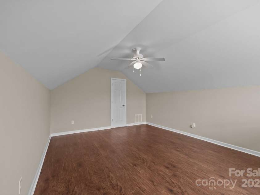 64 Mallard Run Drive, Arden, NC 28704.  MLS# CAR4250878, YatesRealty ID 26891. 