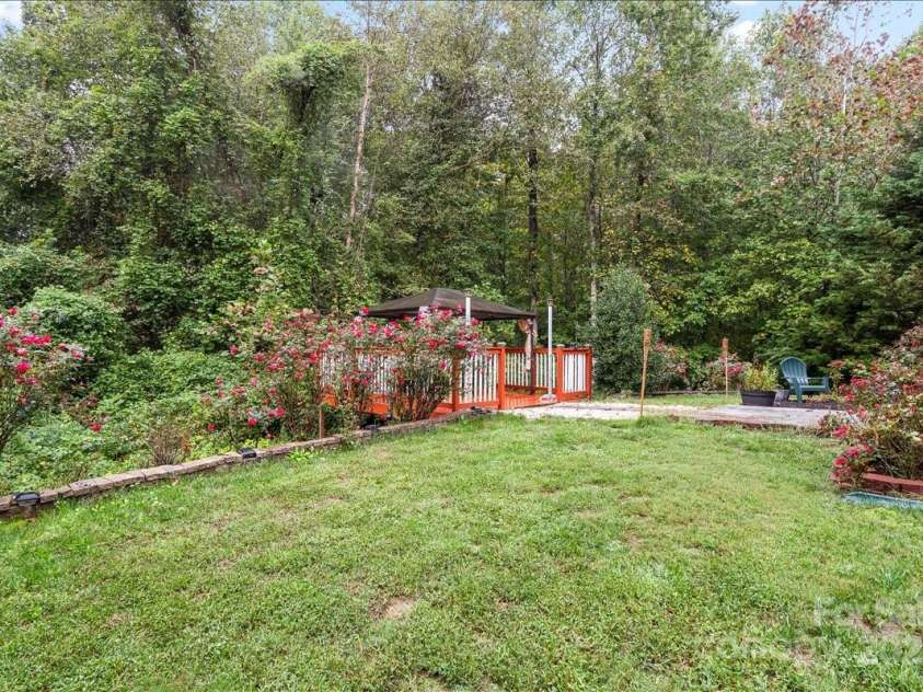 1548 Logan Patrick Court, Gastonia, NC 28052.  MLS# CAR4307809, YatesRealty ID 26892. 