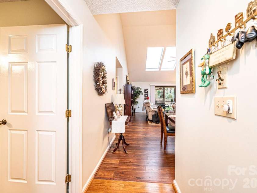 1788 12th Street, Hickory, NC 28601.  MLS# CAR4384775, YatesRealty ID 26892. Entrance