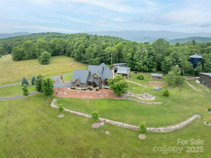4862 Pinnacle Mountain Road, Zirconia, NC 28790.  MLS# CAR4262983, YatesRealty ID 26893. 