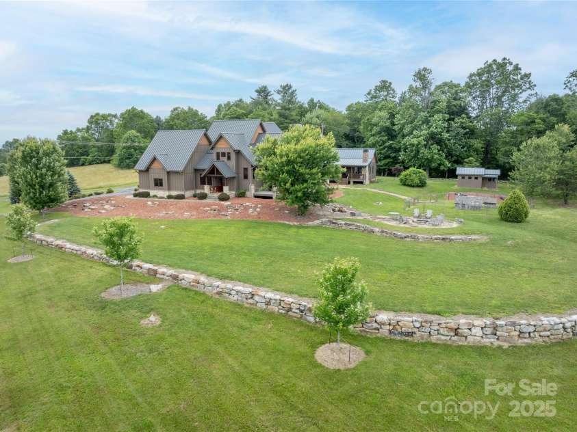 4862 Pinnacle Mountain Road, Zirconia, NC 28790.  MLS# CAR4262983, YatesRealty ID 26893. 