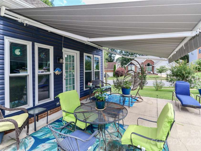 103 Pamlico Lane, Mooresville, NC 28117.  MLS# CAR4273321, YatesRealty ID 26894. 103 Pamlico Patio
