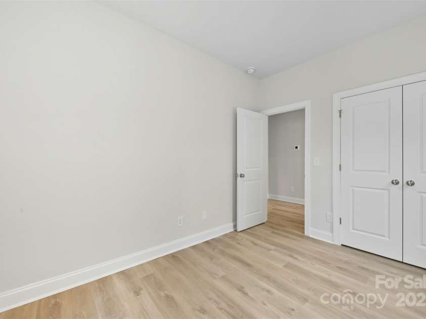 1318 Condon Street, Charlotte, NC 28216.  MLS# CAR4303616, YatesRealty ID 26896. 