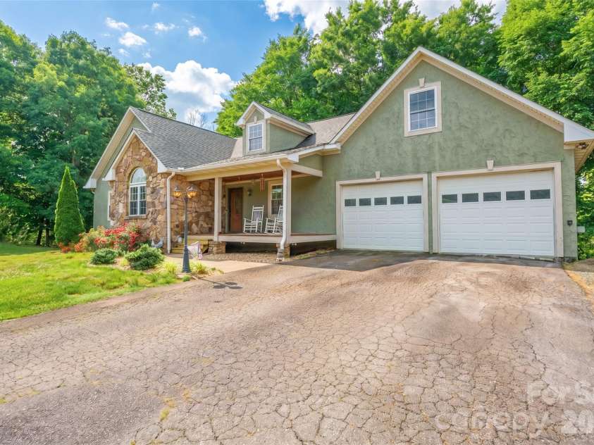 2135 Buck Shoals Road, Hamptonville, NC 27020.  MLS# CAR4386356, YatesRealty ID 26896. 
