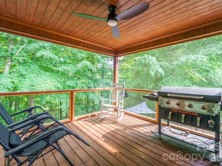 2135 Buck Shoals Road, Hamptonville, NC 27020.  MLS# CAR4386356, YatesRealty ID 26896. 