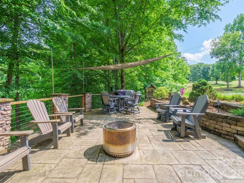 2135 Buck Shoals Road, Hamptonville, NC 27020.  MLS# CAR4386356, YatesRealty ID 26896. 